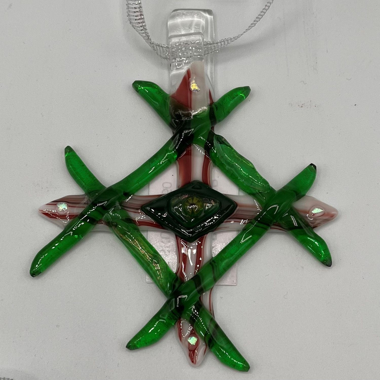 Liz Pfeiffer, Green, red and white glass ornament