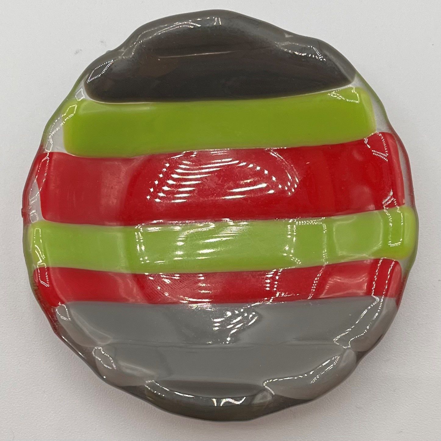 Alphonso Rowe, Grey Red Green, Ring Dish