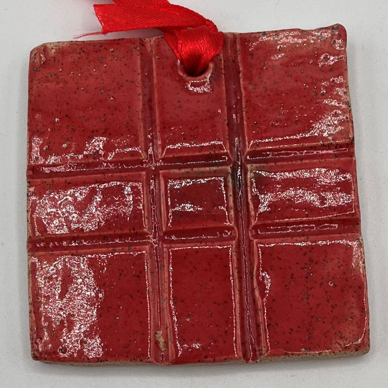 Christina Hanes, Red Grid Present, Ornament