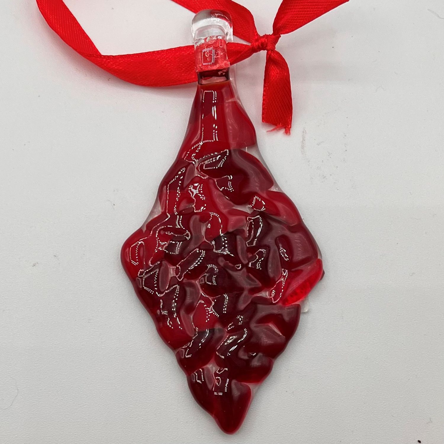 Meredith Bokeno, Red Diamond, Ornament