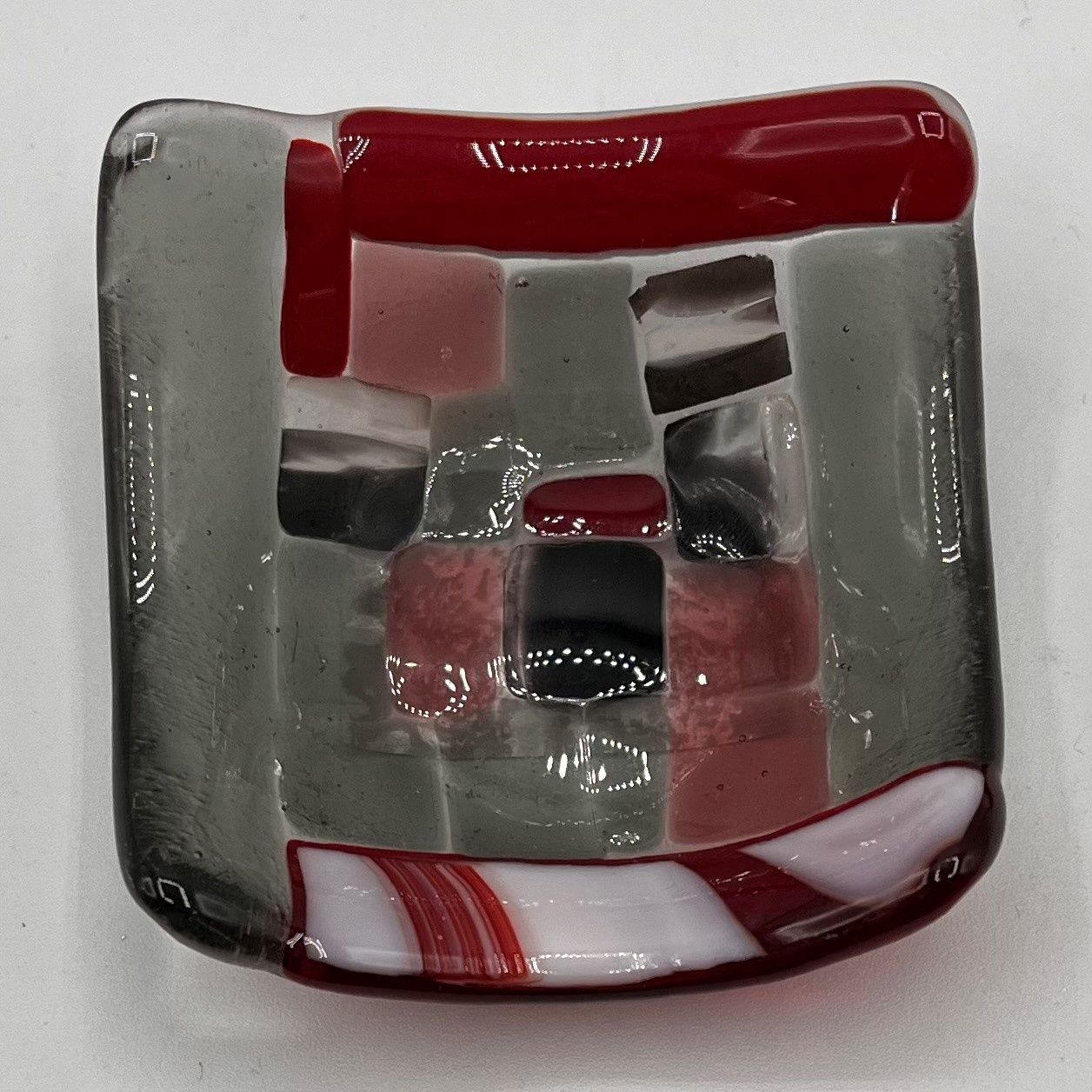Alphonso Rowe, Red black and white glass ring dish