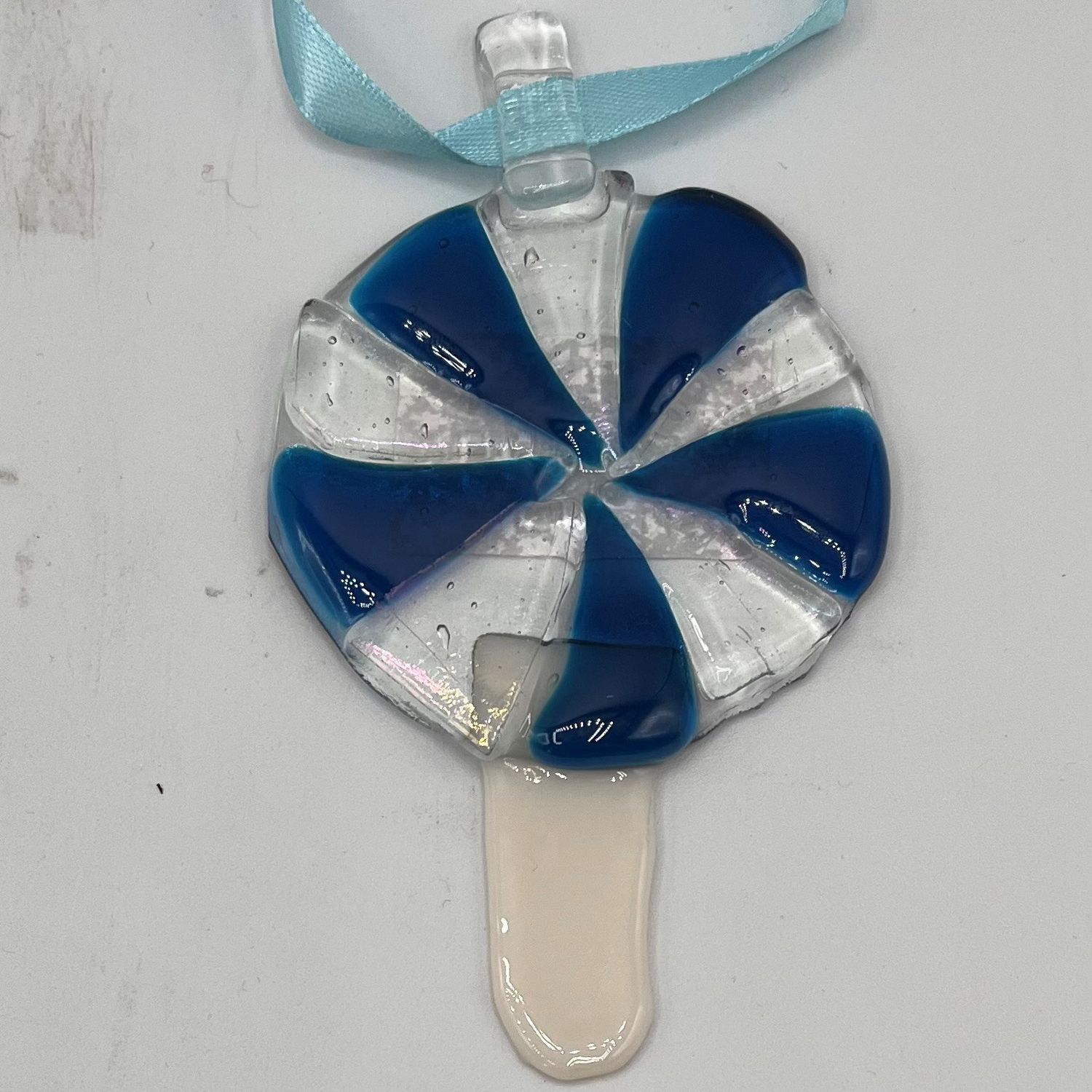 Mark Uczen, Blue peppermint lollipop glass ornament