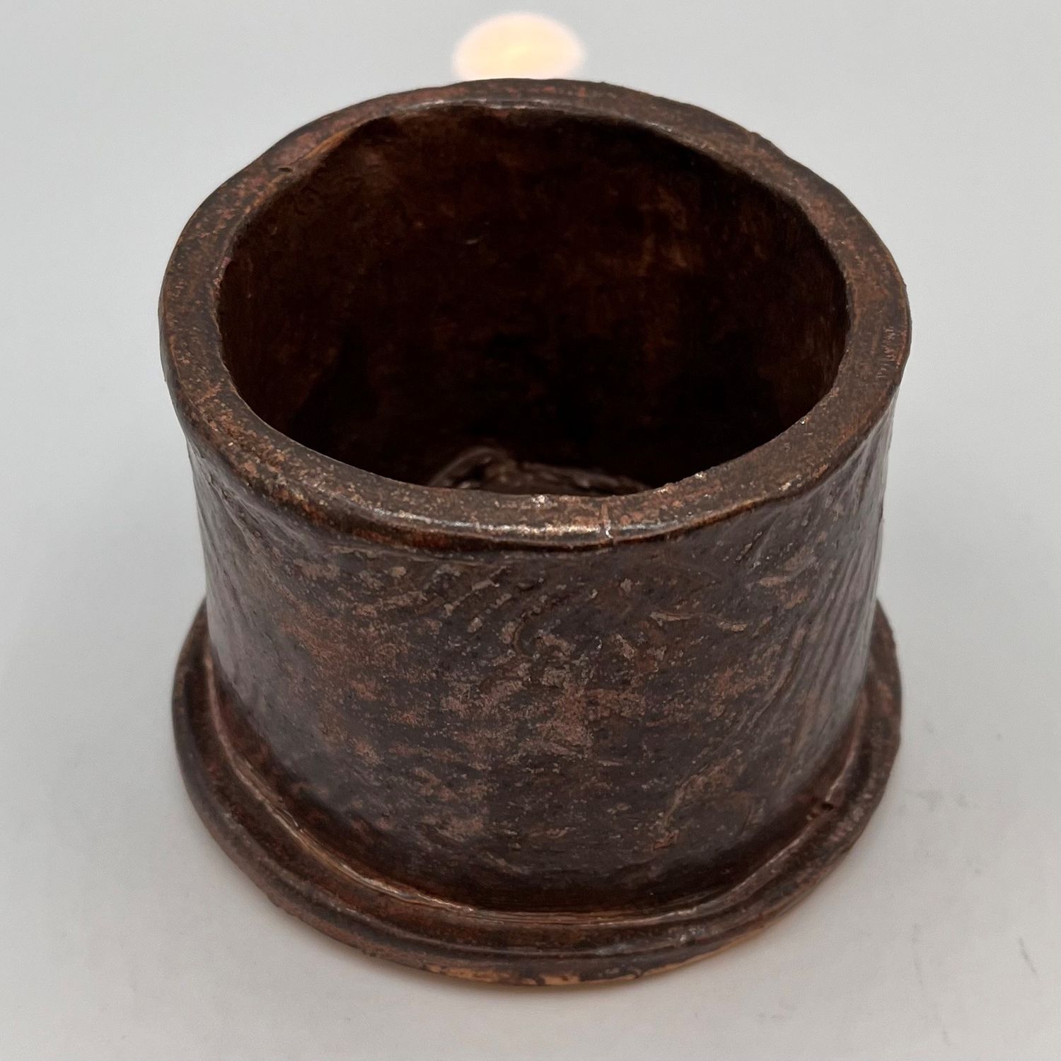 Lake Barlow, Small brown ceramic planter