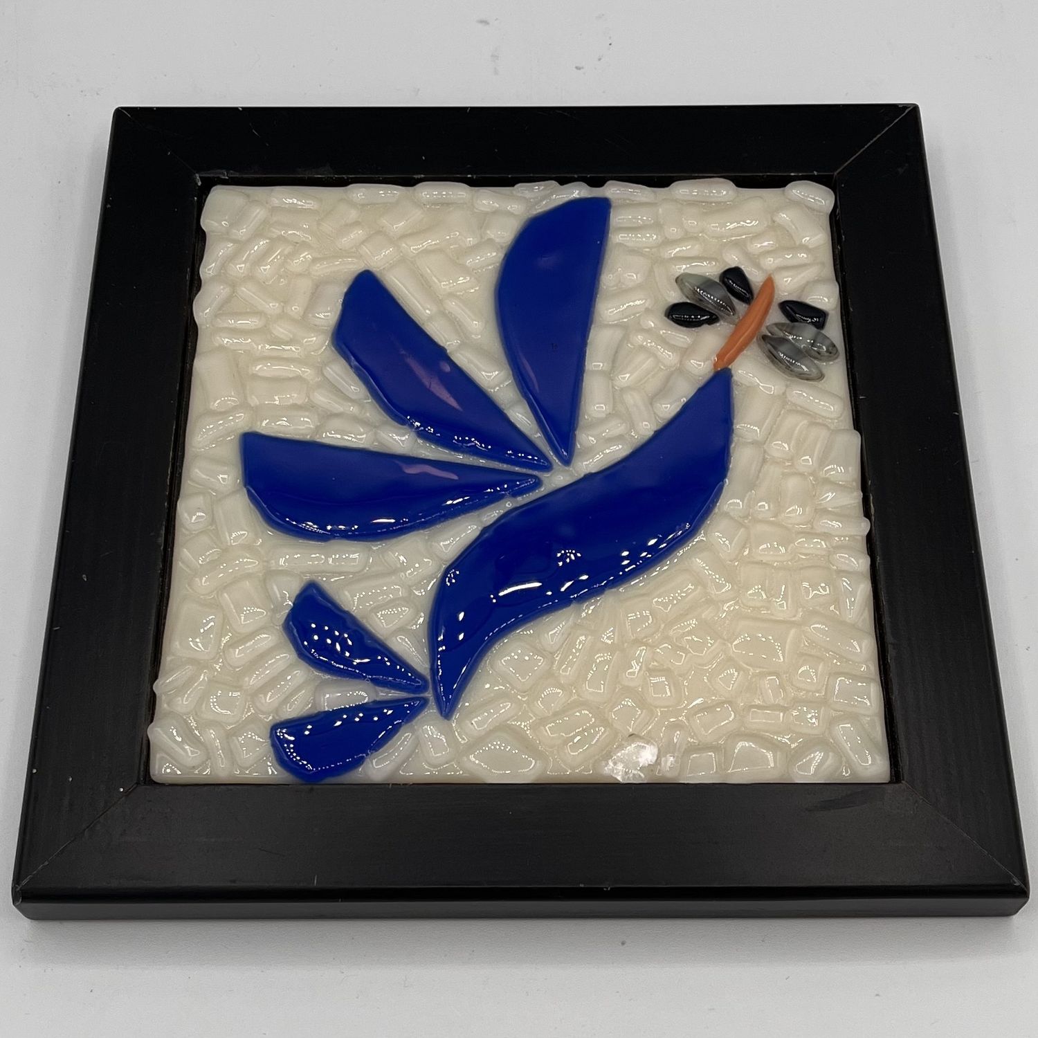 Annie Baxter, Fused Glass Trivet, Blue and White Design