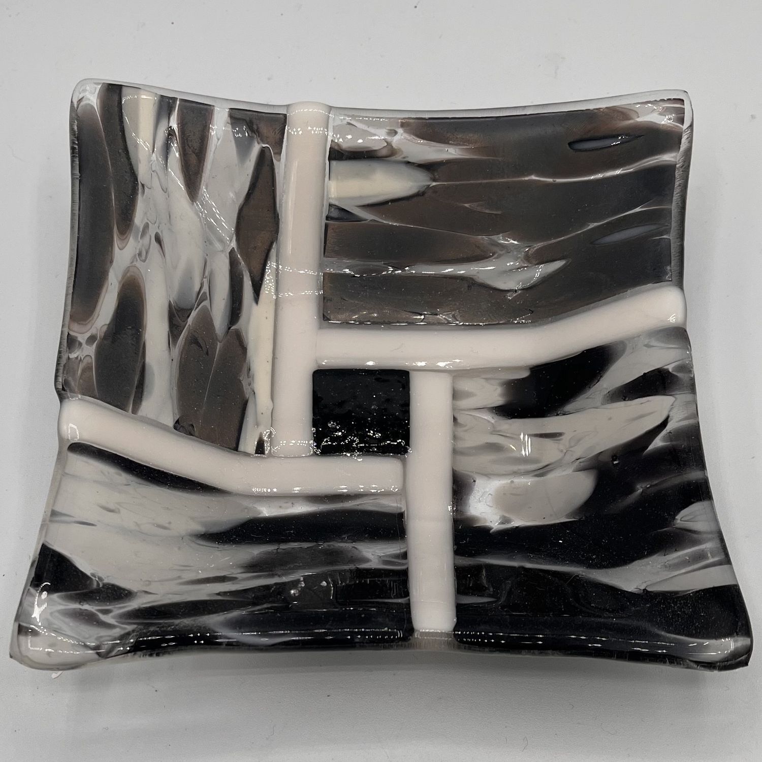Erin Betz, Fused Glass Dish, Black and White Design