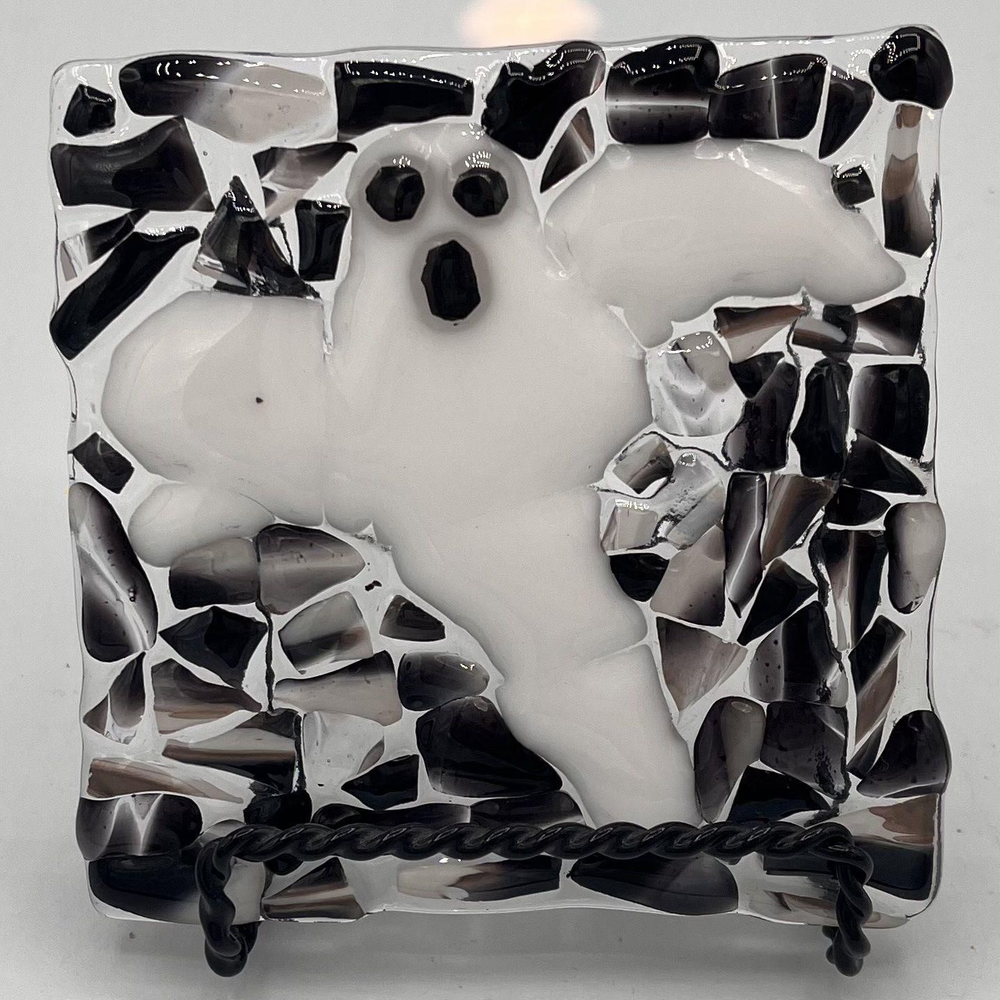 Joey Buschelman, Fused Glass Stand Piece, Spooky Ghost