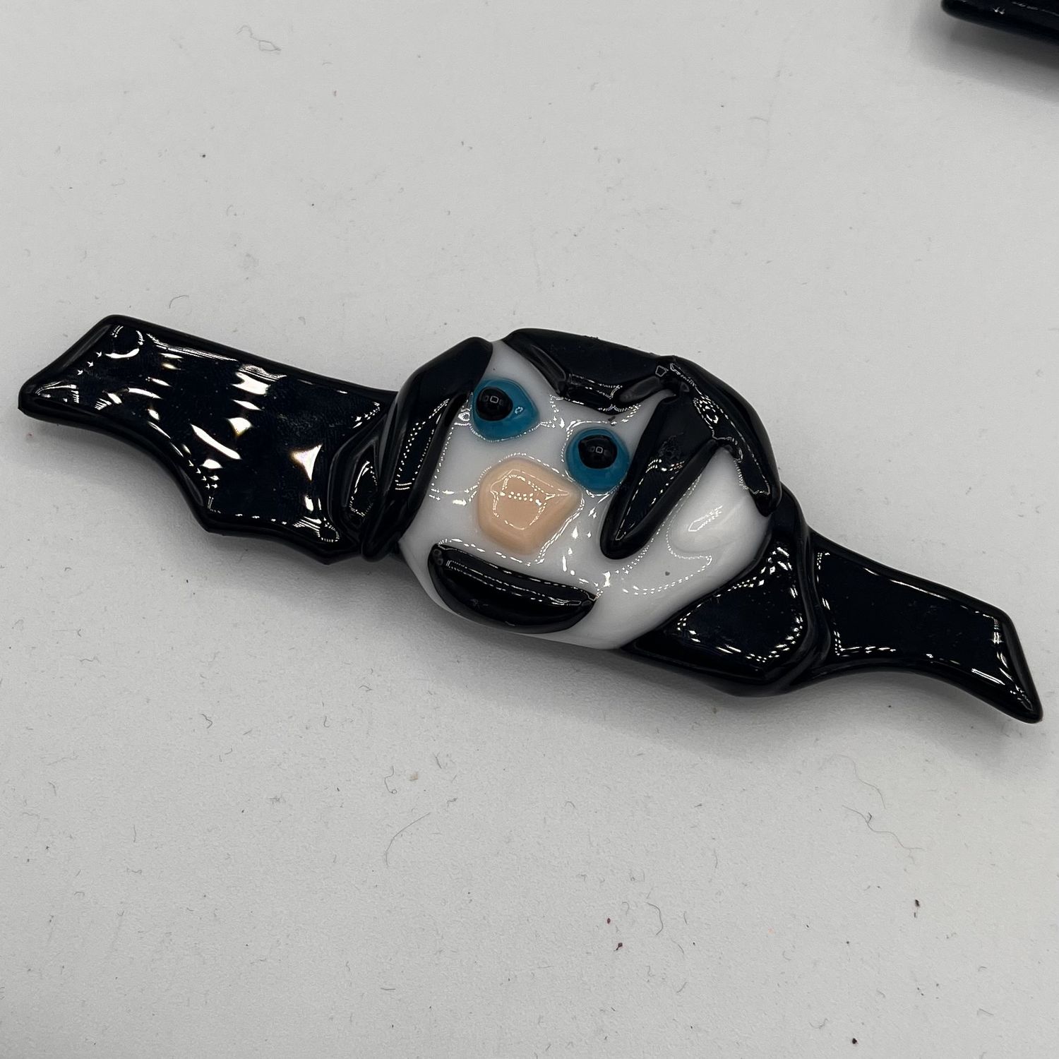 Andrea Walker, Fused Glass Magnet, Vampire Bat