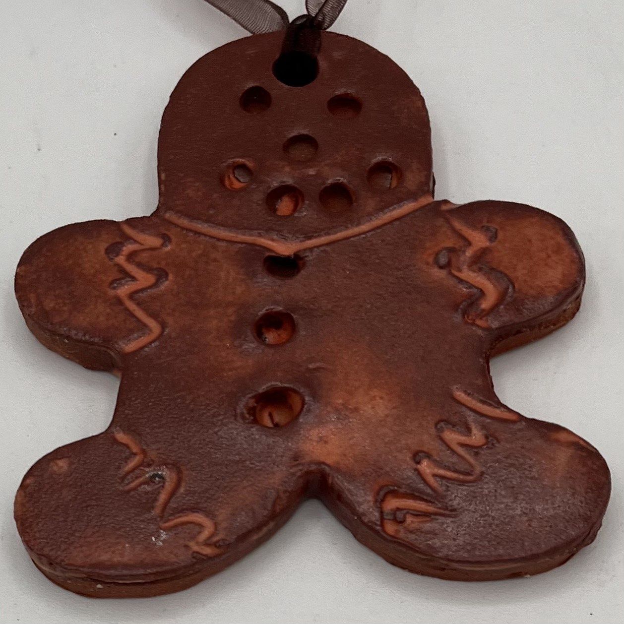 Dale Murphy, Ceramic Ornament, Smiling Squiggly Snowman