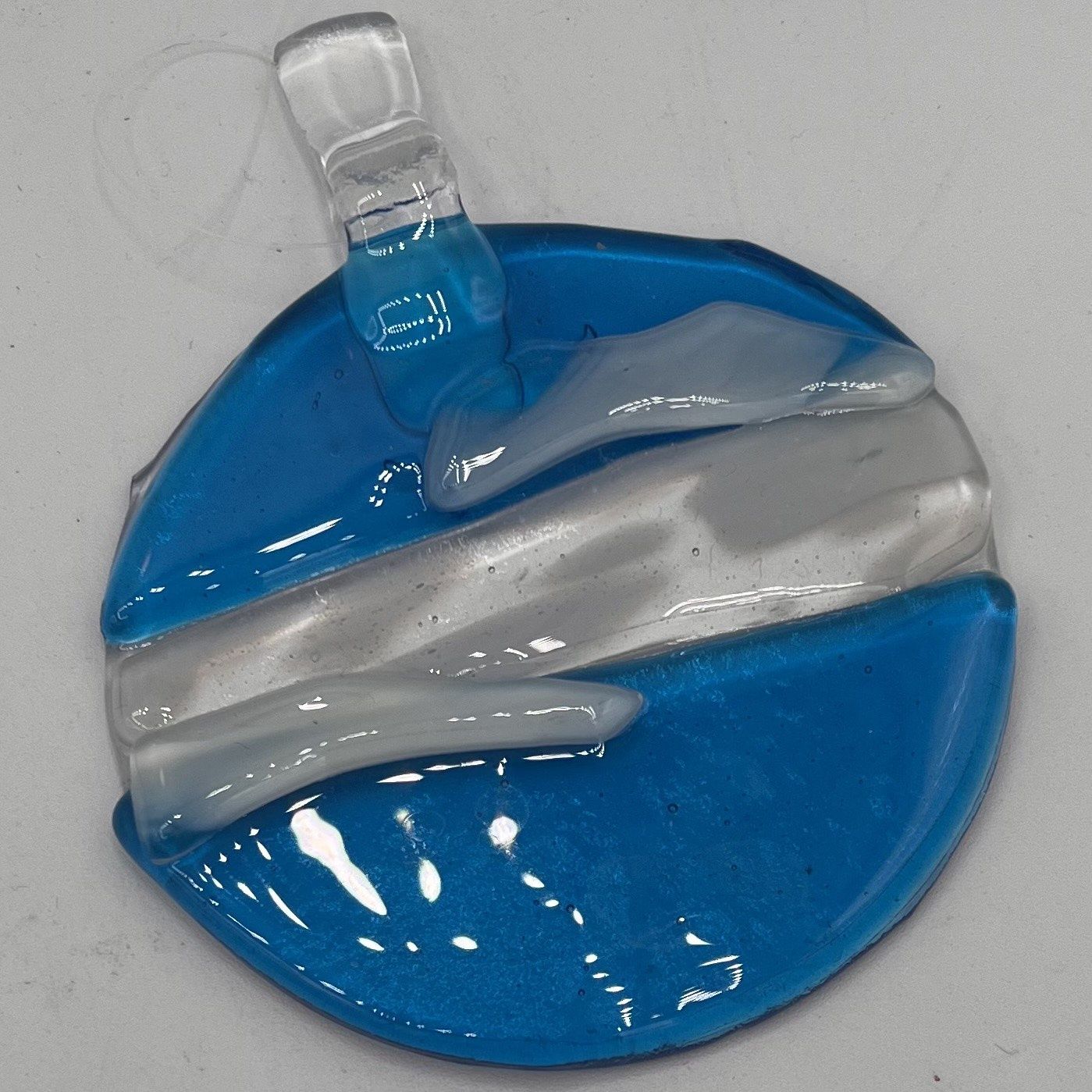 Jody Mann, Fused Glass Suncatcher, Blue and White Design