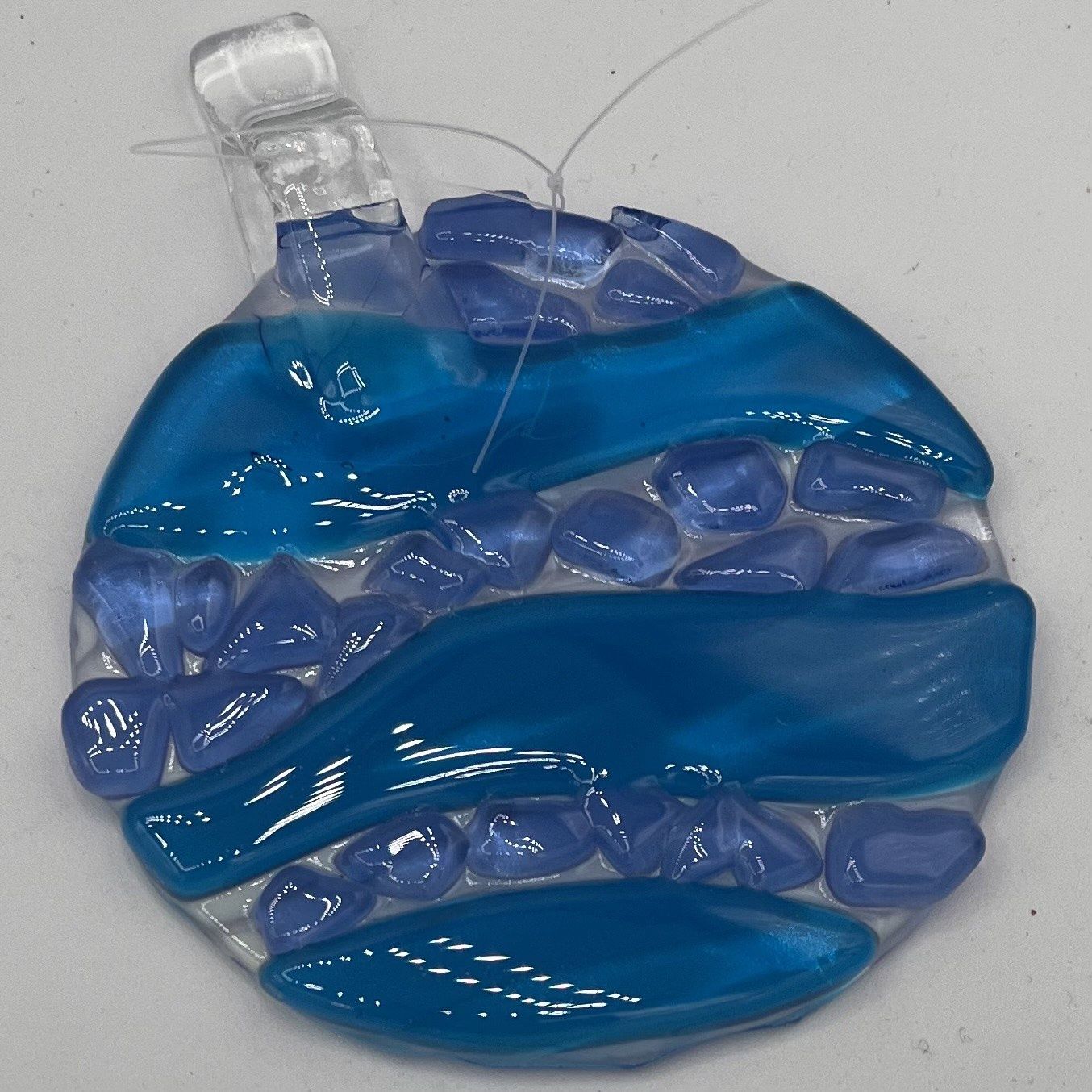Evan Pohlman, Fused Glass Suncatcher, Blue and White Design