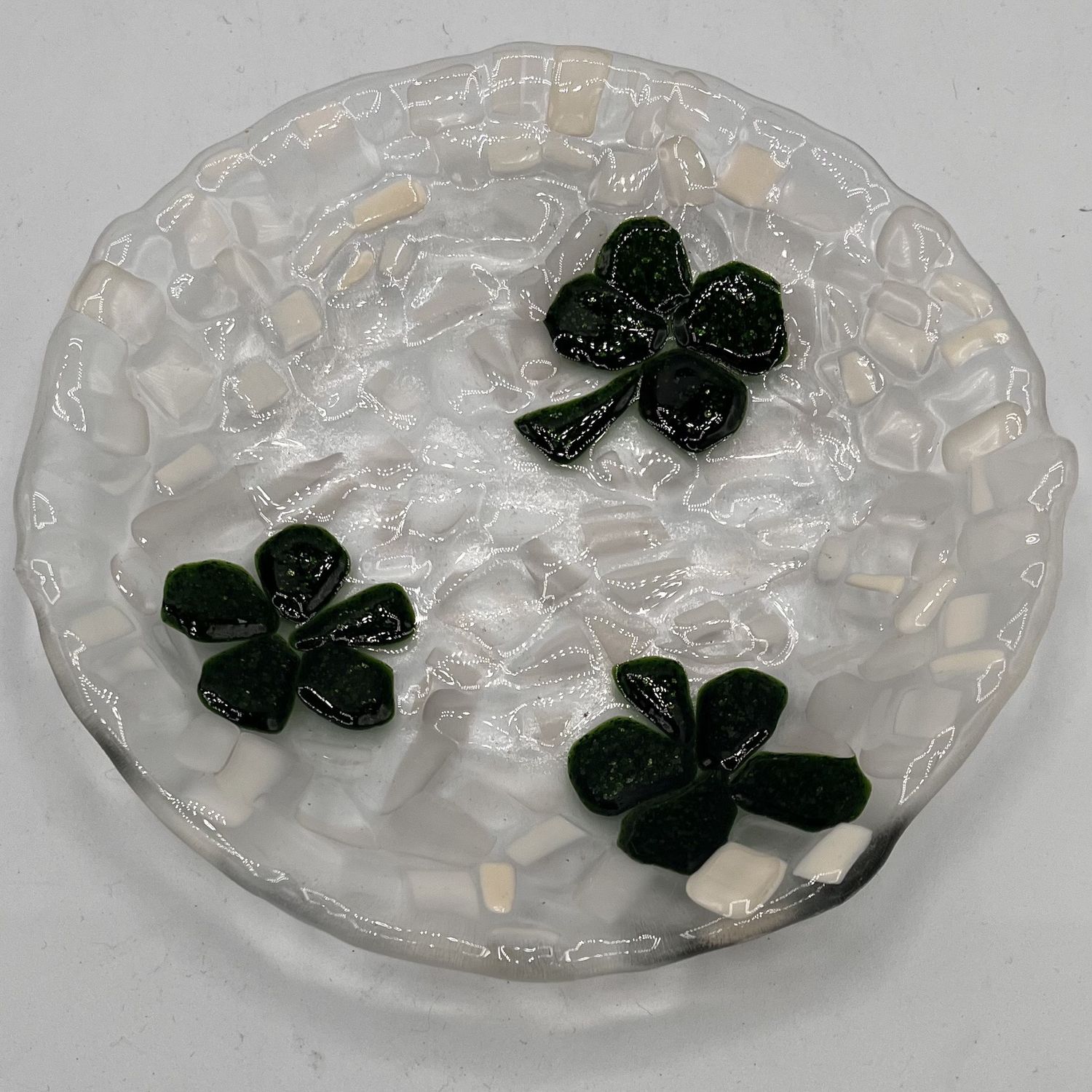 Jonathan McDowell, Fused Glass Dish, Four Leaf Clovers