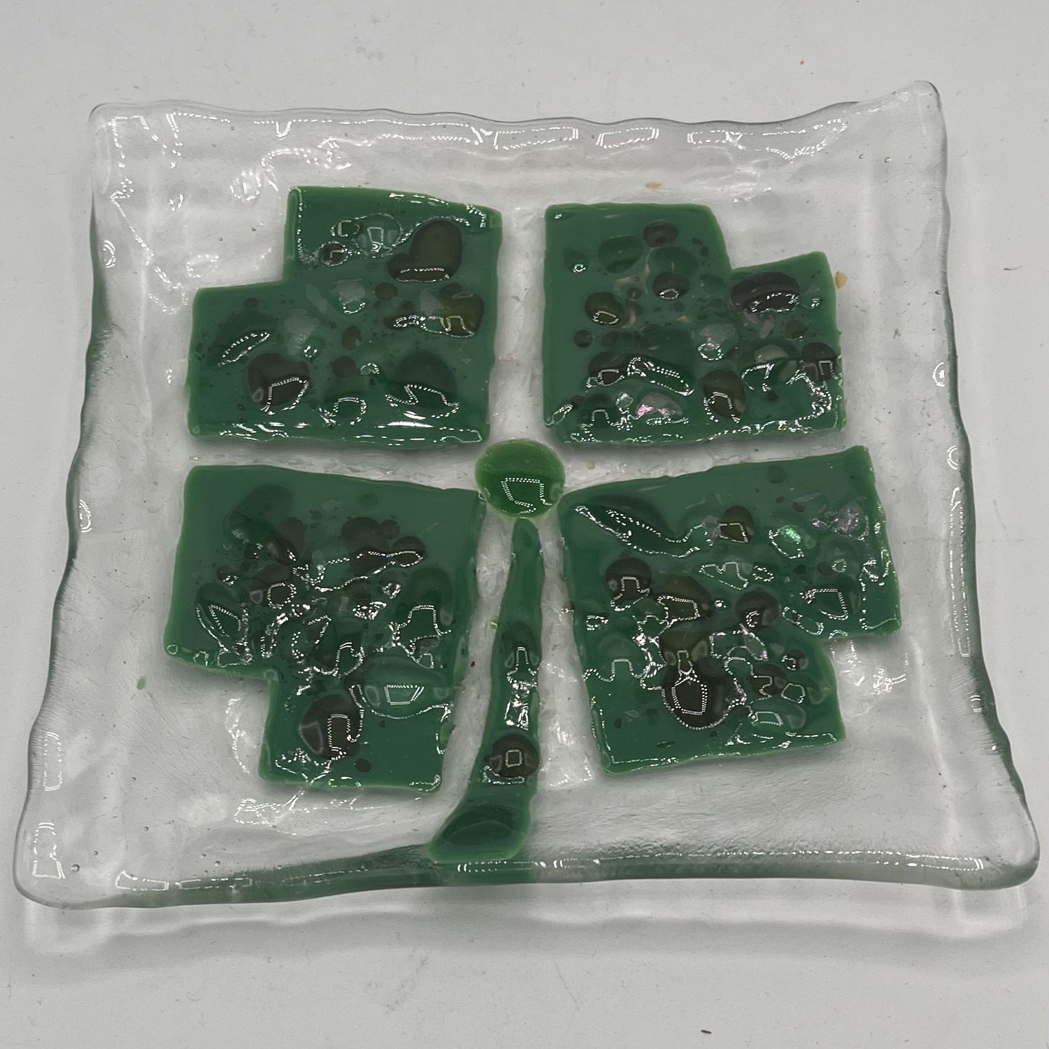 Melissa Powell, Fused Glass Dish, Geometric Clover
