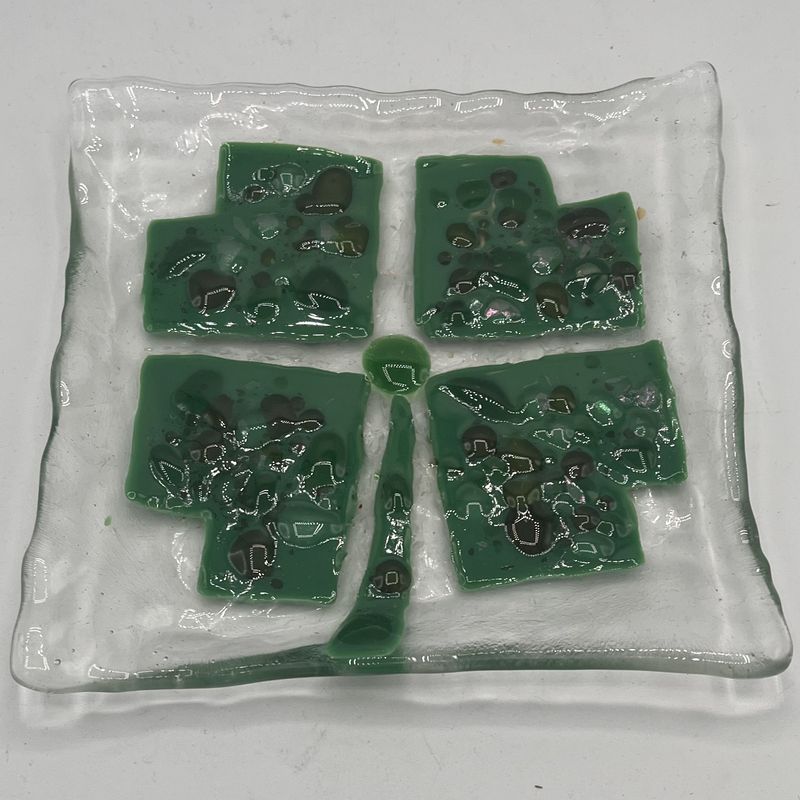 Melissa Powell, Fused Glass Dish, Geometric Clover