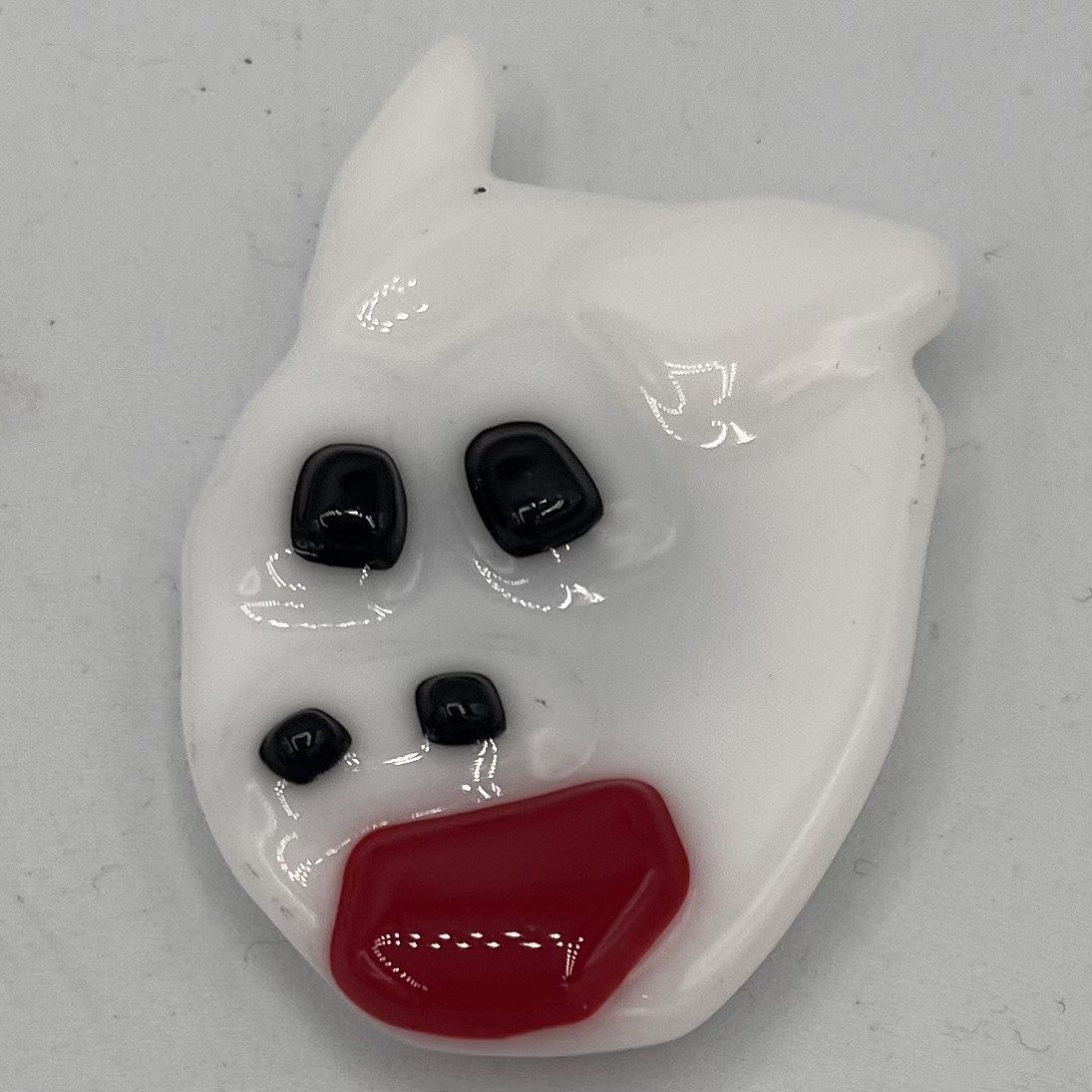 Mary Phifer, Fused Glass Magnet, White Animal