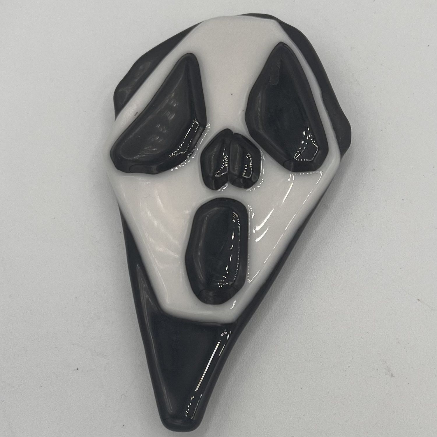 Tiffany Jameson, Fused Glass Magnet, Scream Mask