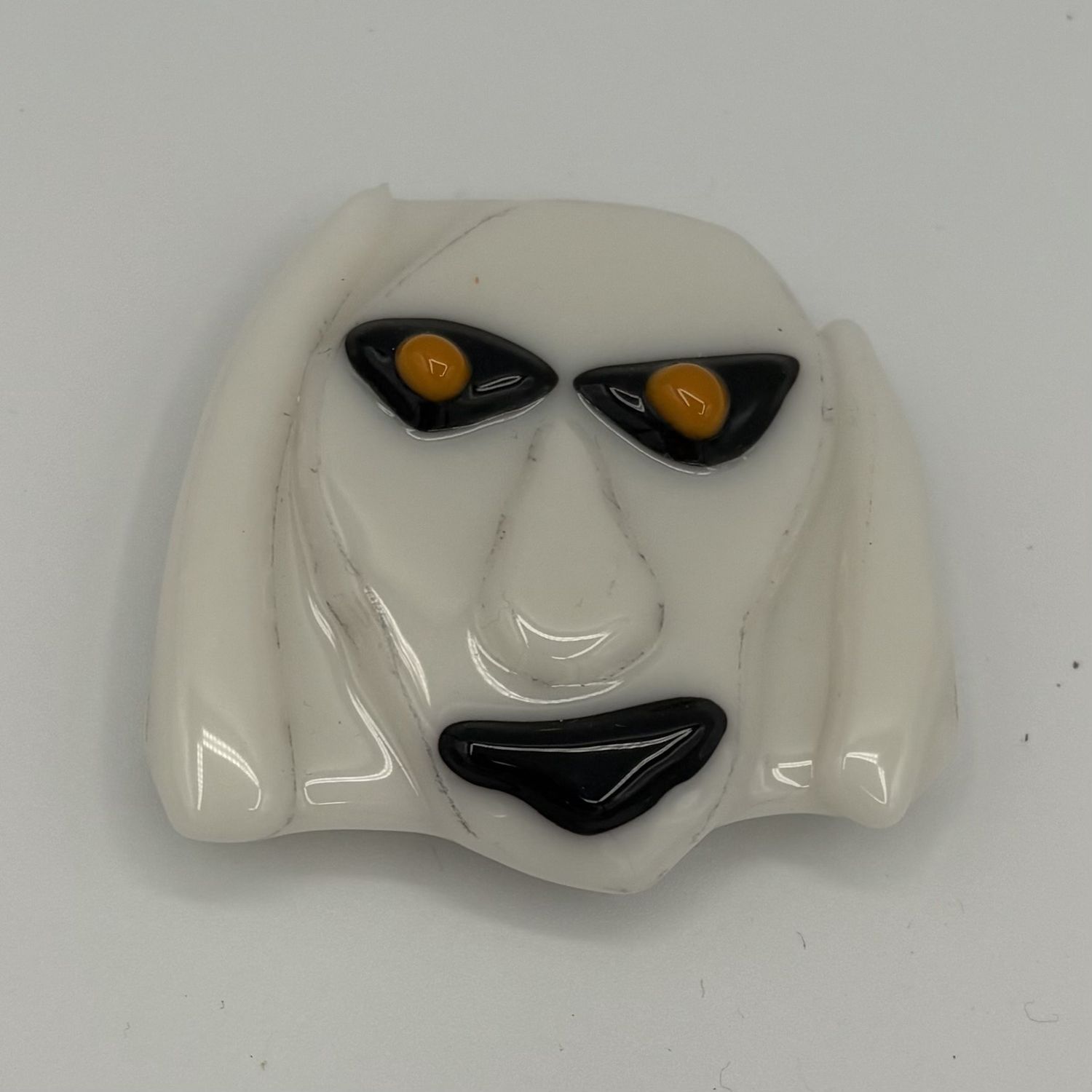 David Patrick, Fused Glass Magnet, White Face with Yellow Eyes