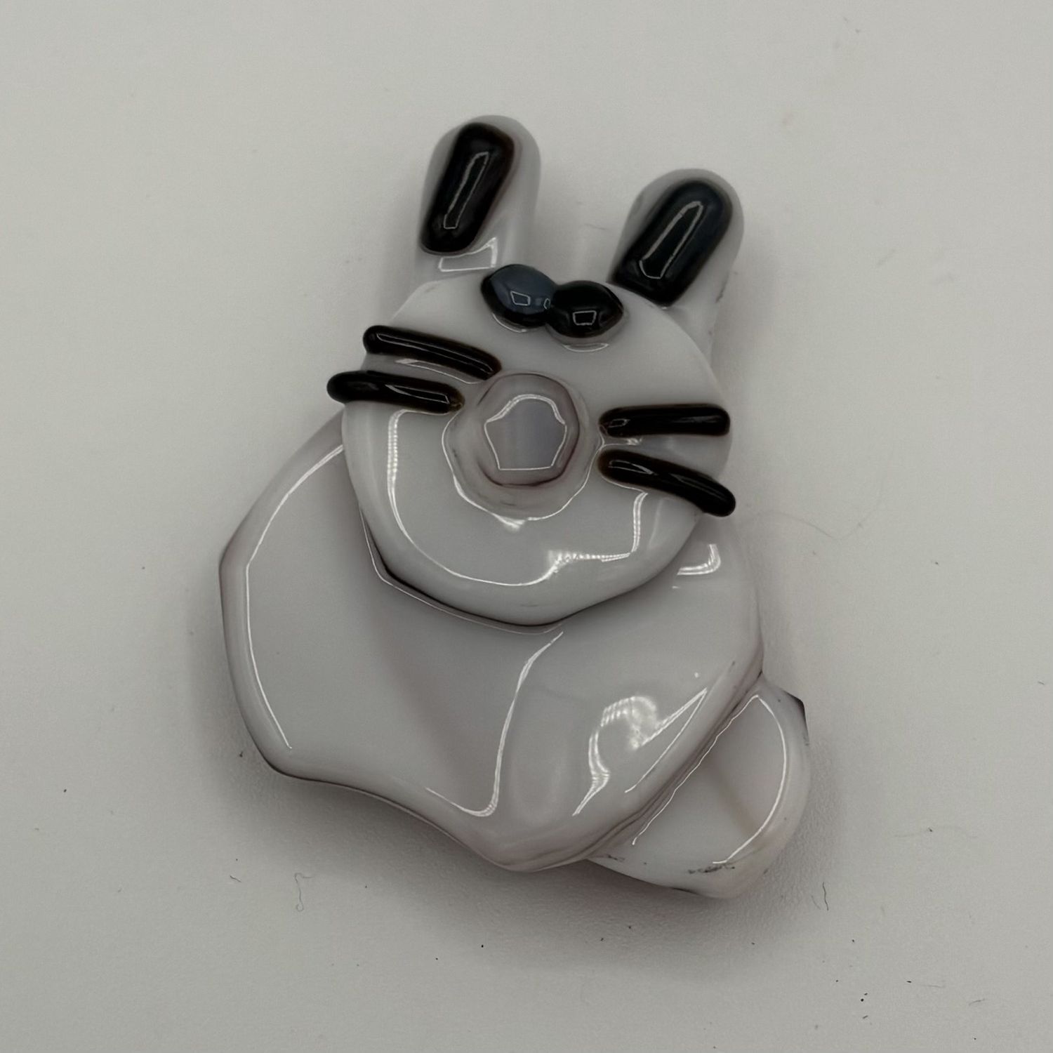 Meredith Bokeno, Fused Glass Magnet, White Bunny