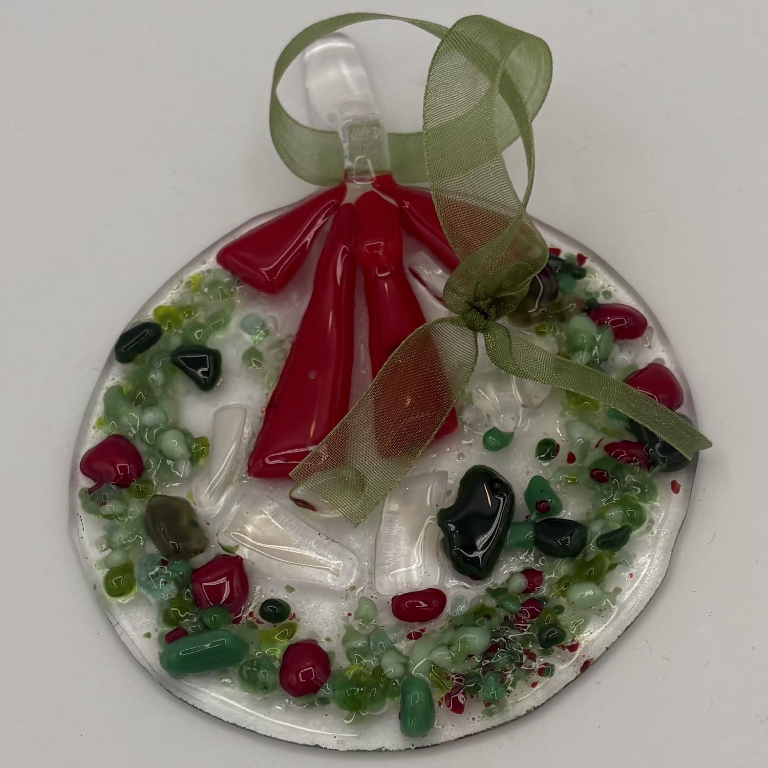 Elizabeth Hinkle, Fused Glass Ornament, Red and Green Wreath 1