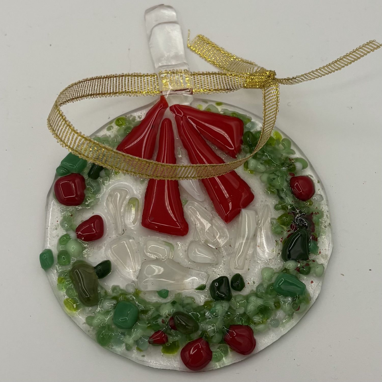 Elizabeth Hinkle, Fused Glass Ornament. Red and Green Wreath 2