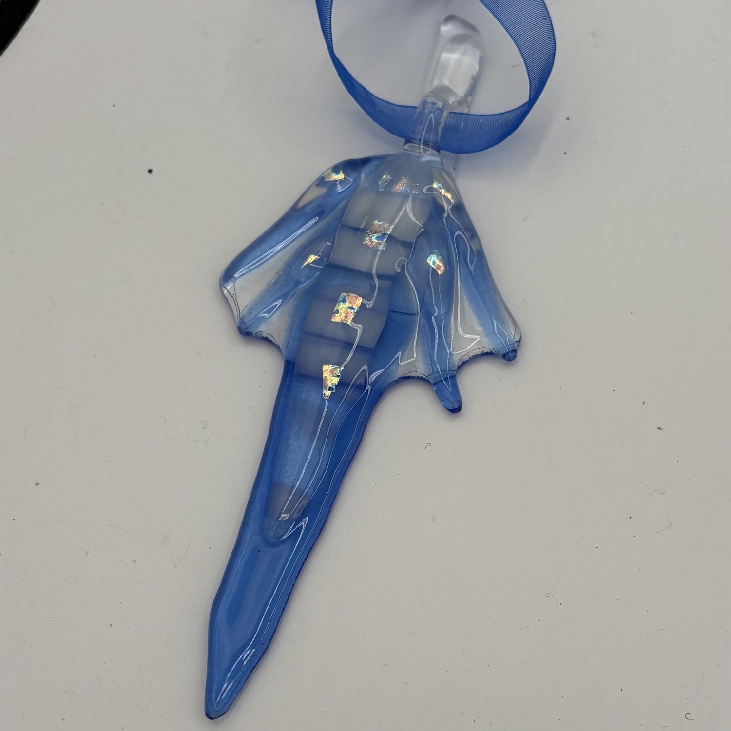 Liz Pfeiffer, Fused Glass Ornament, Blue and White Design 2