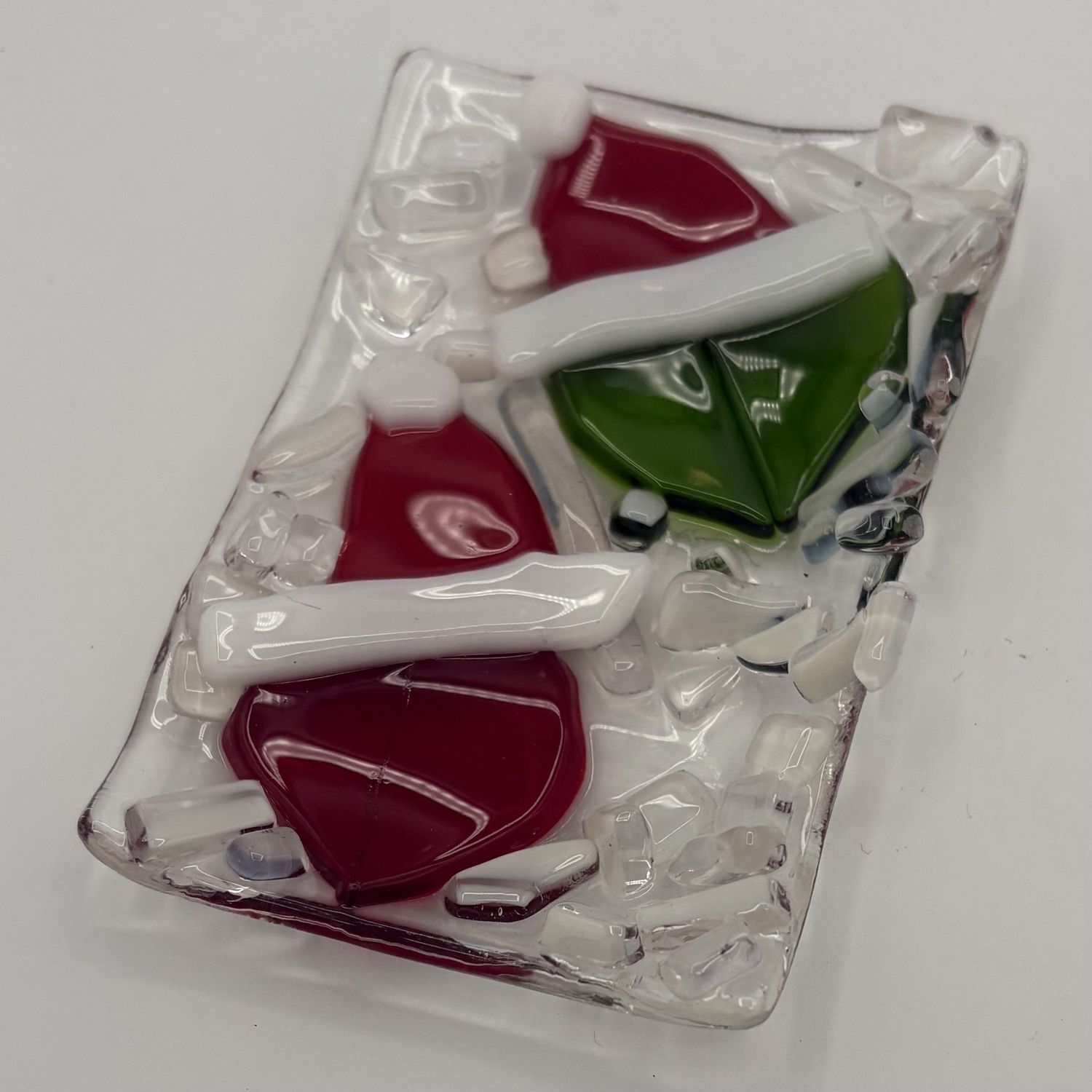 Alphonso Rowe, Fused Glass Soap Dish, Holly Jolly Hearts