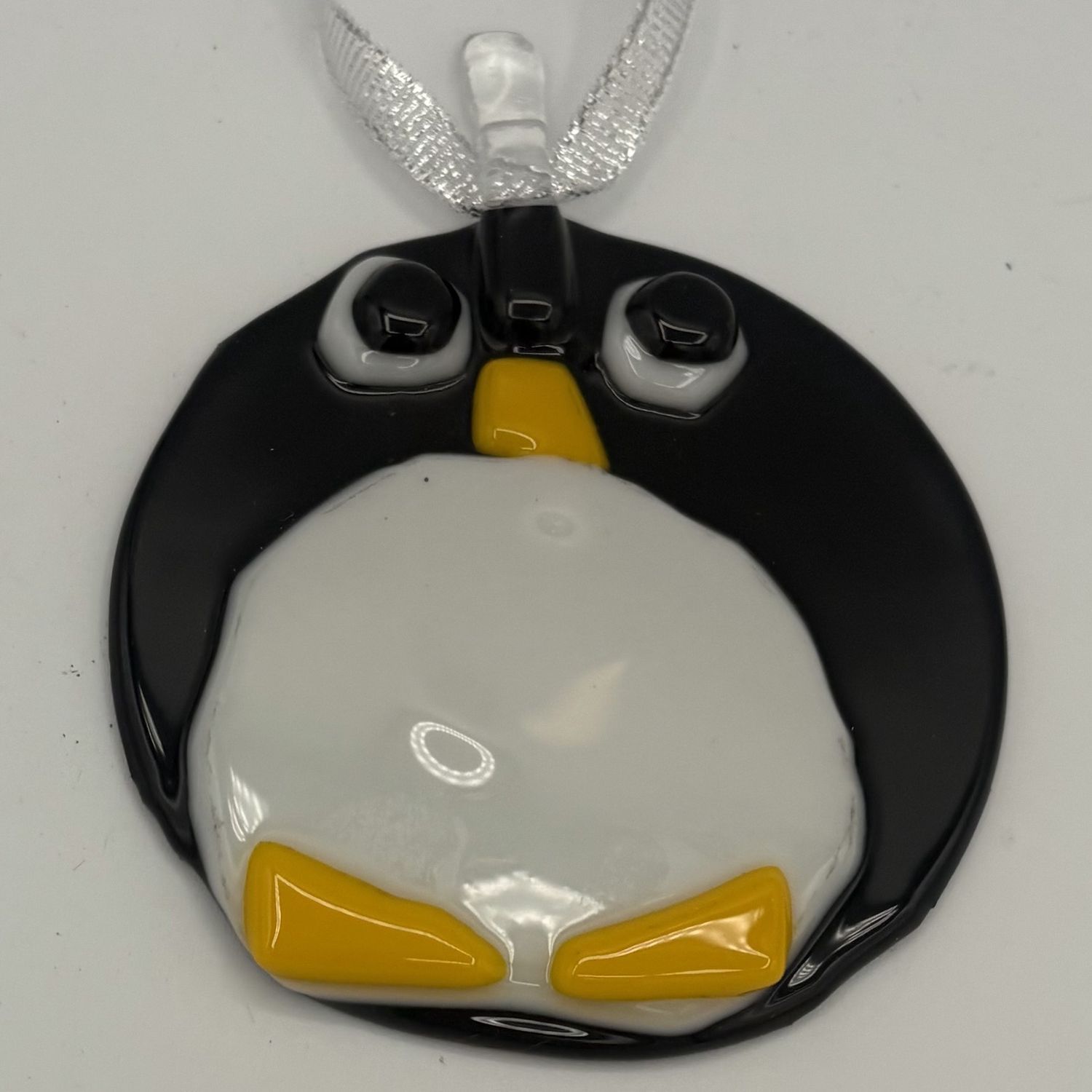 Meredith Bokeno, Fused Glass Ornament, Round Penguin