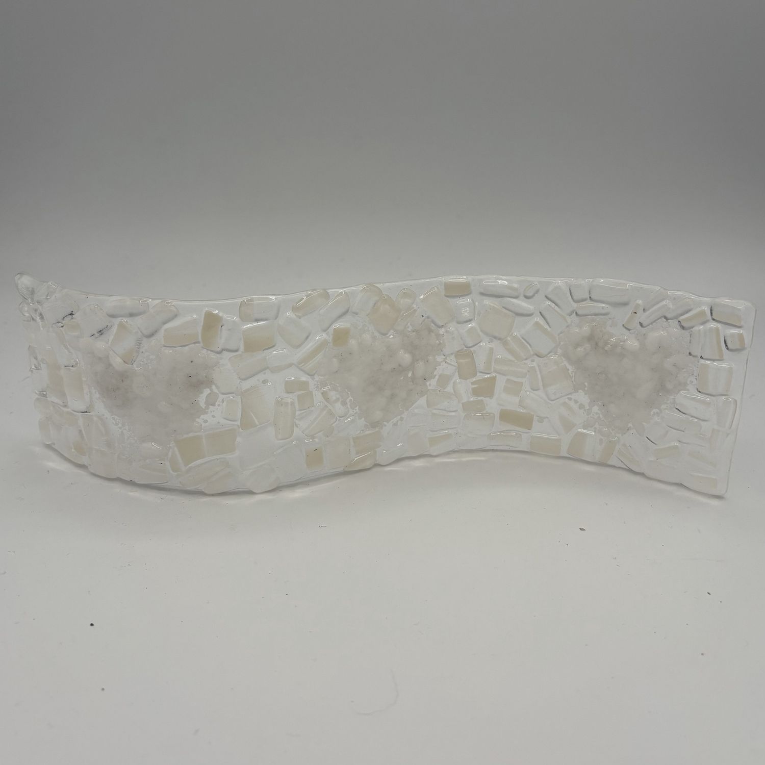 Jody Mann, Wavy Glass Stand Piece, White Hearts