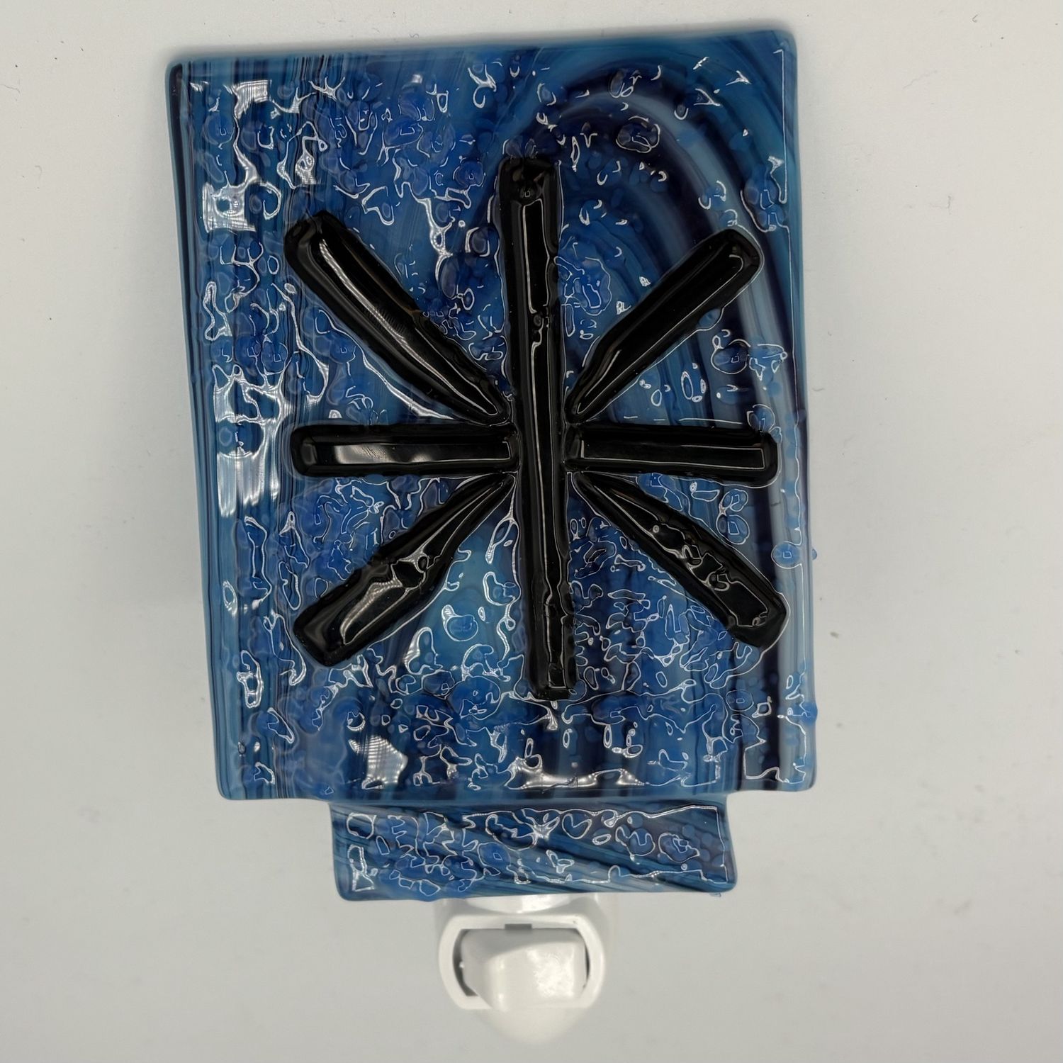 Kara Burgdorf, Fused Glass Nightlight, Snowflake