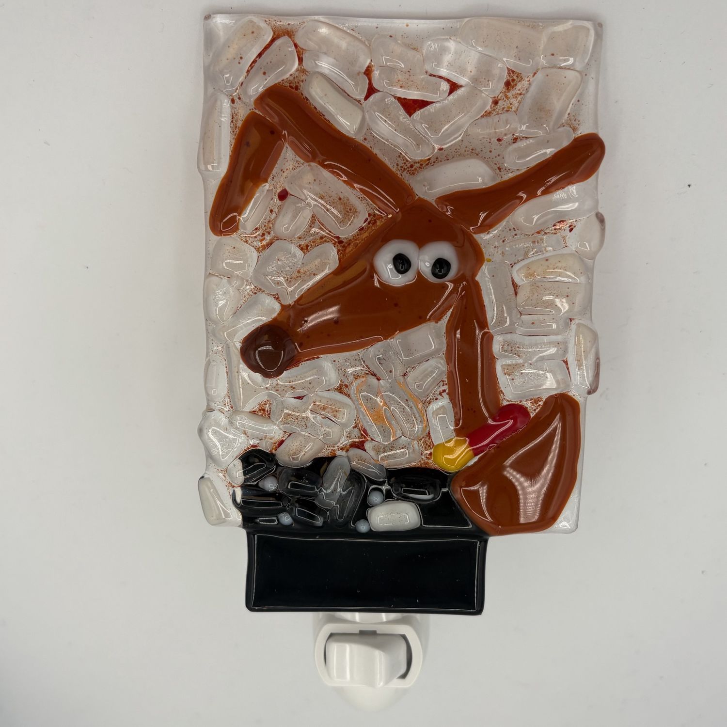 Mary Phifer, Fused Glass Nightlight, Brown Dog