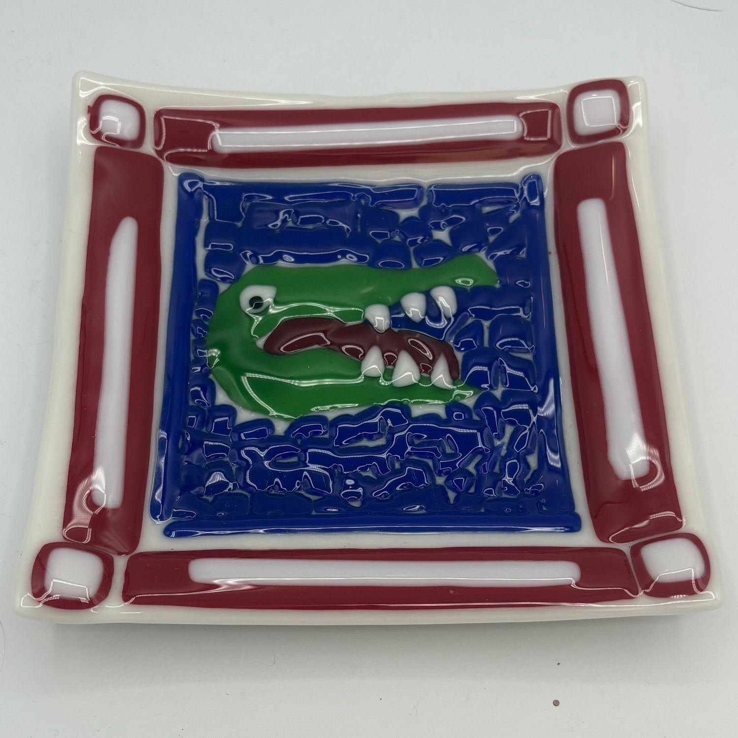 Jordan Satterfield, Fused Glass Dish, Crocodile