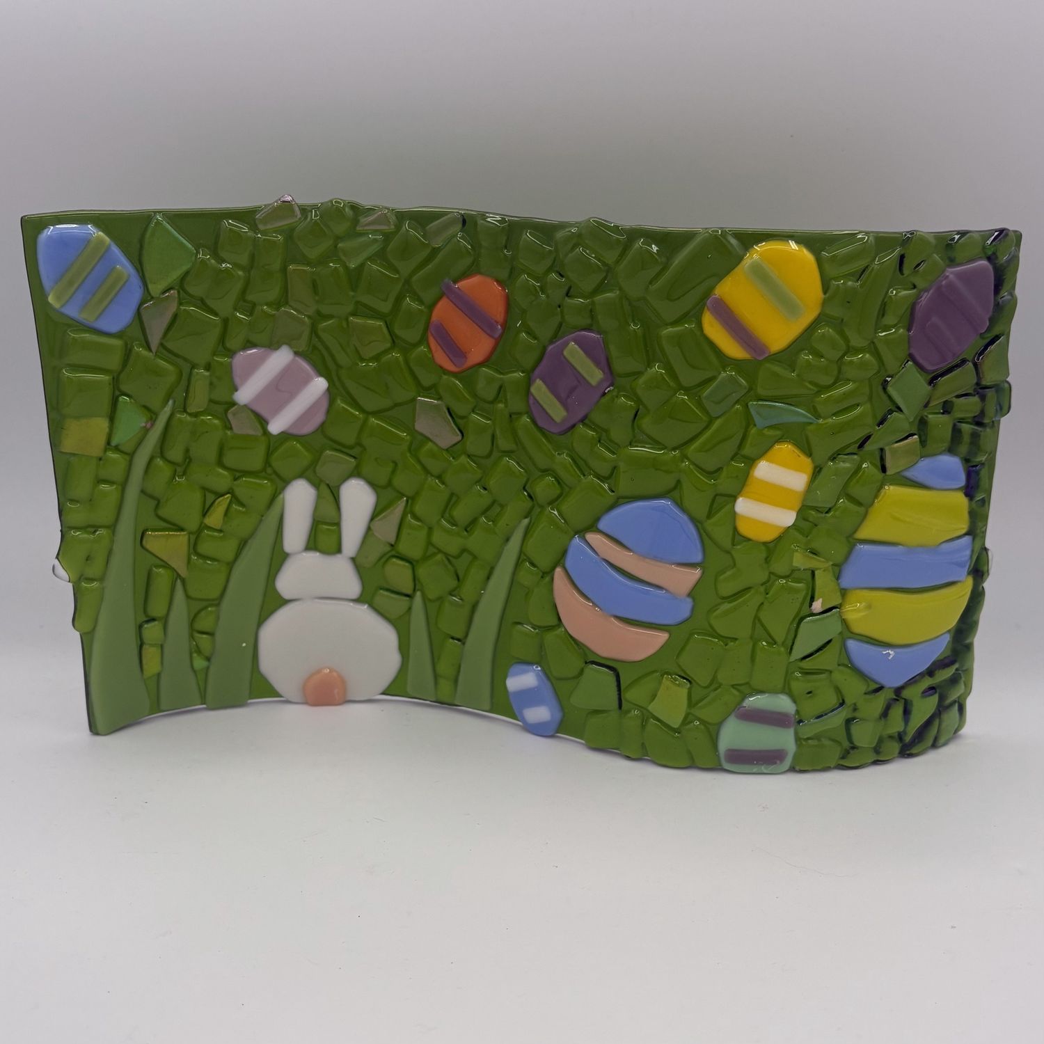Jordan Satterfield, Wavy Glass Stand Piece, Easter Bunny