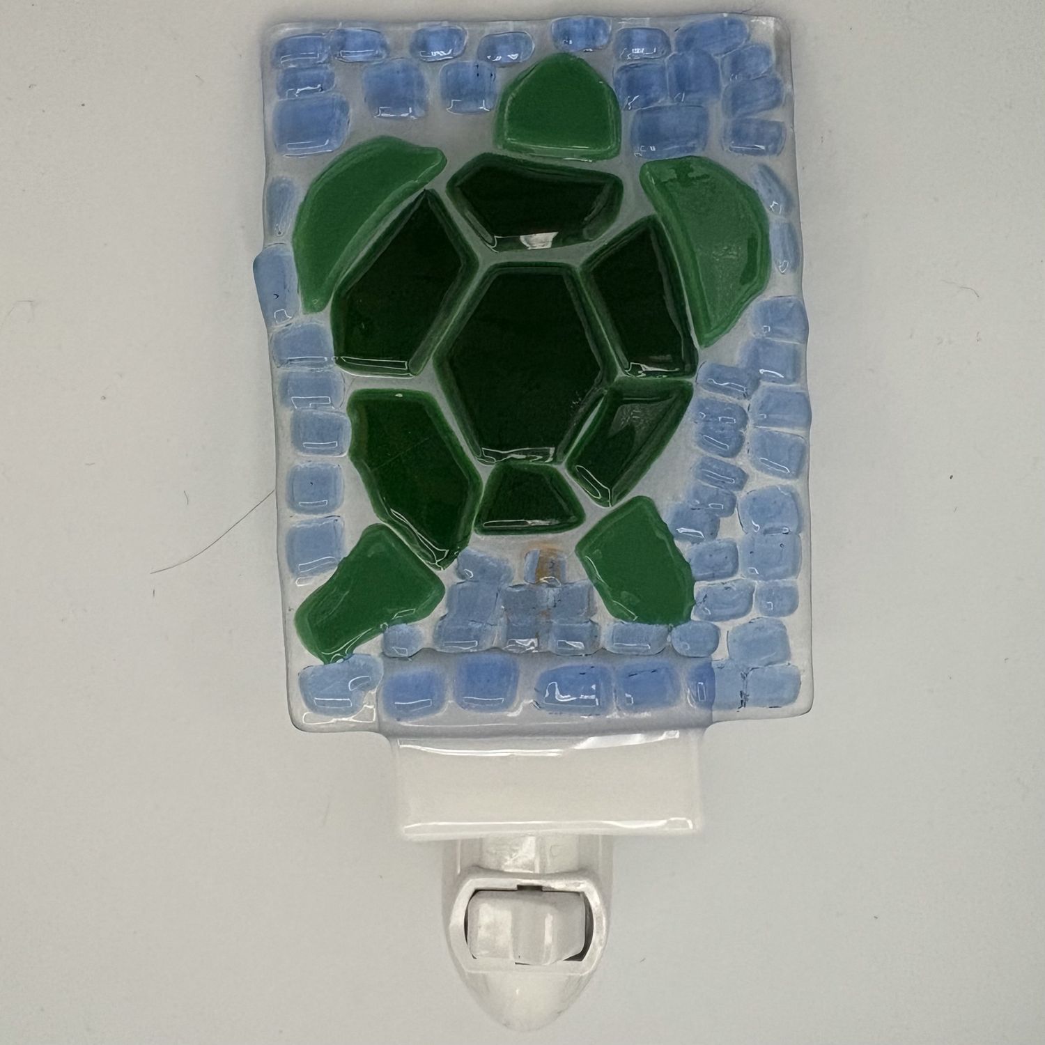 Meredith Bokeno, Fused Glass Nightlight, Turtle