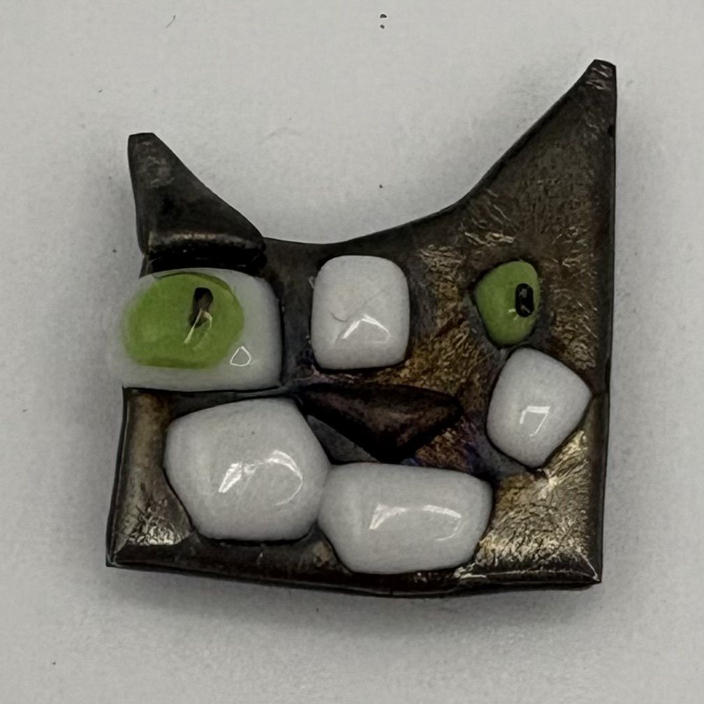 Kara Burgdorf, Fused Glass Magnet, Green-Eyed Cat