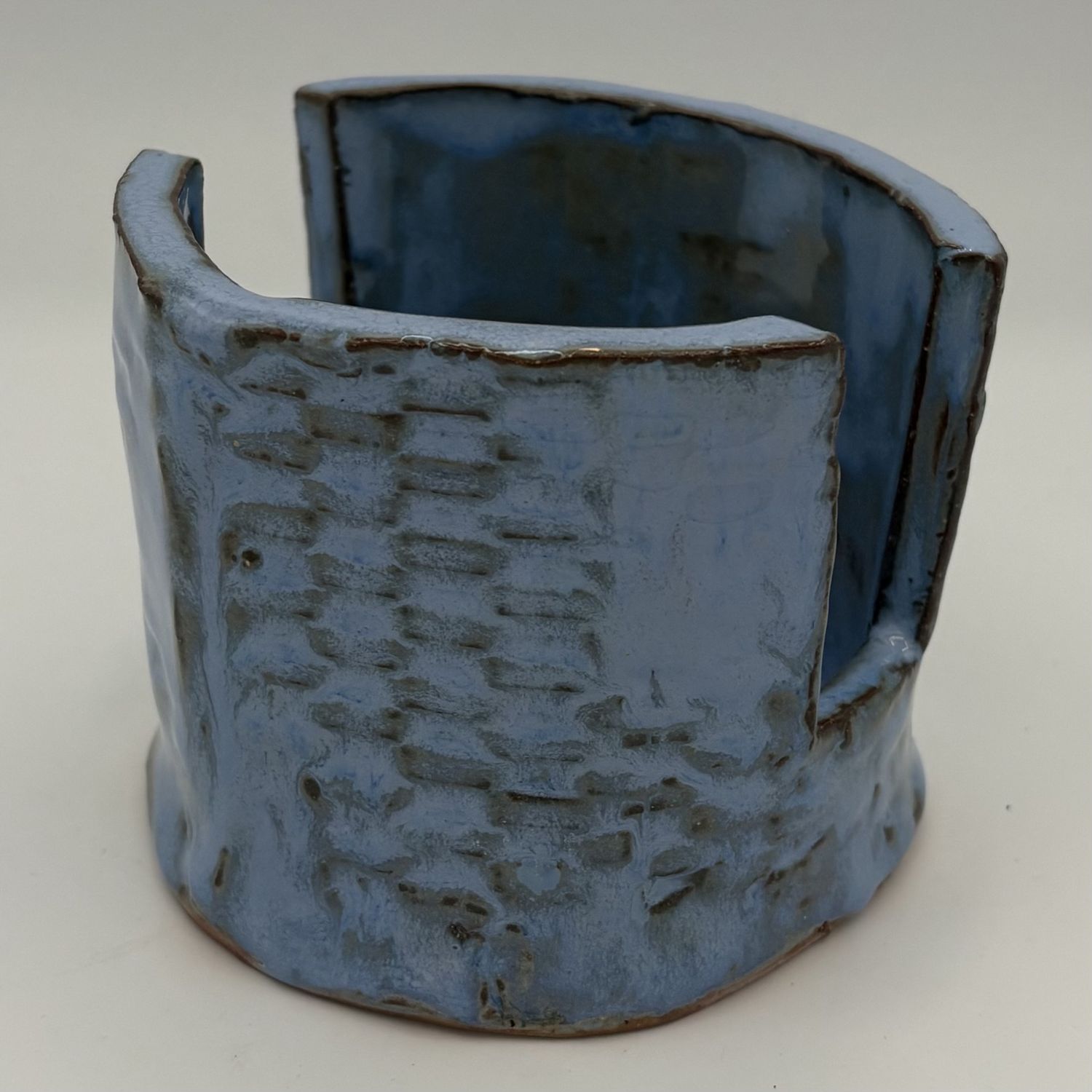 Dale Murphy, Ceramic Sponge Holder, Light Blue Design