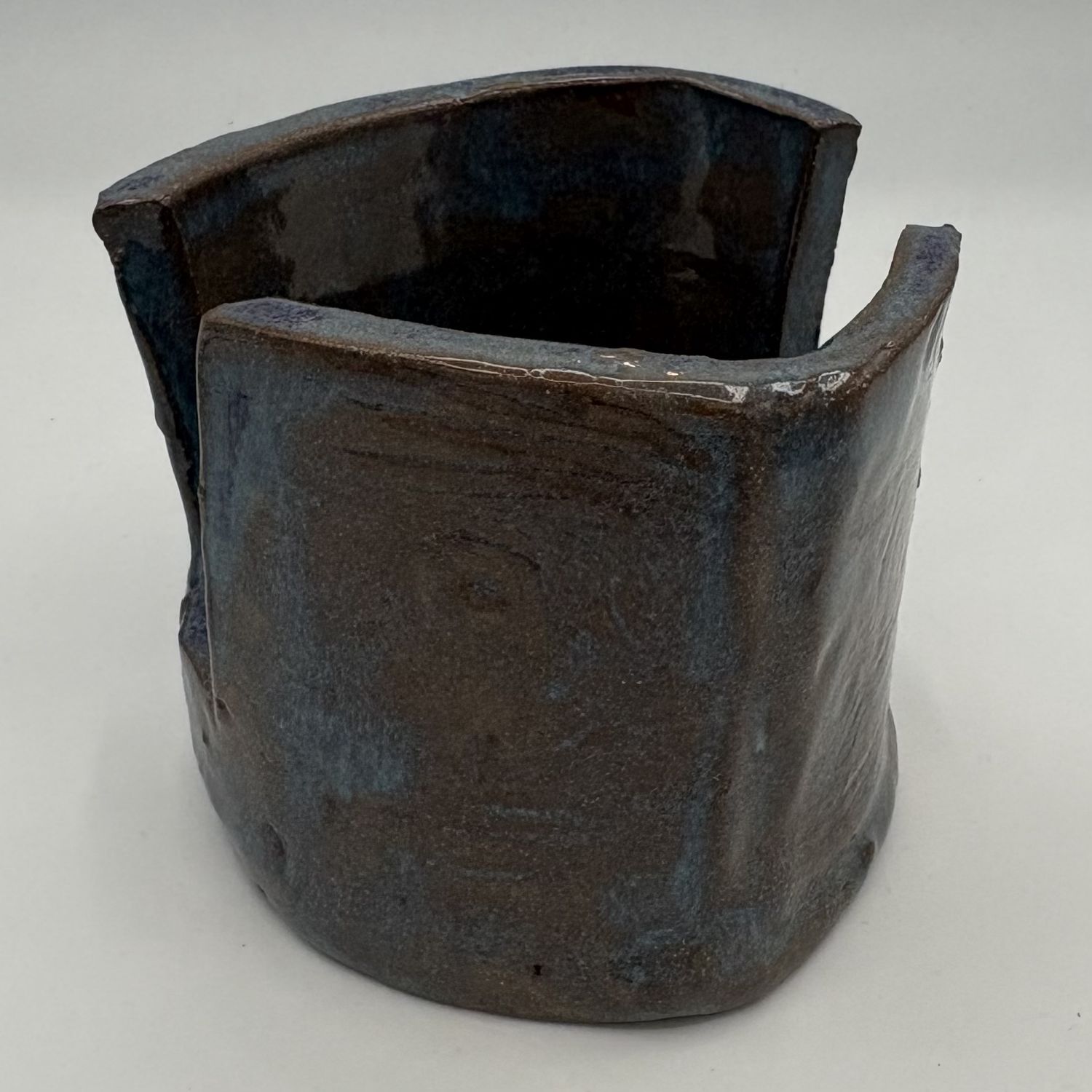 Lori Lefferts, Ceramic Sponge Holder, Blue and Brown Design