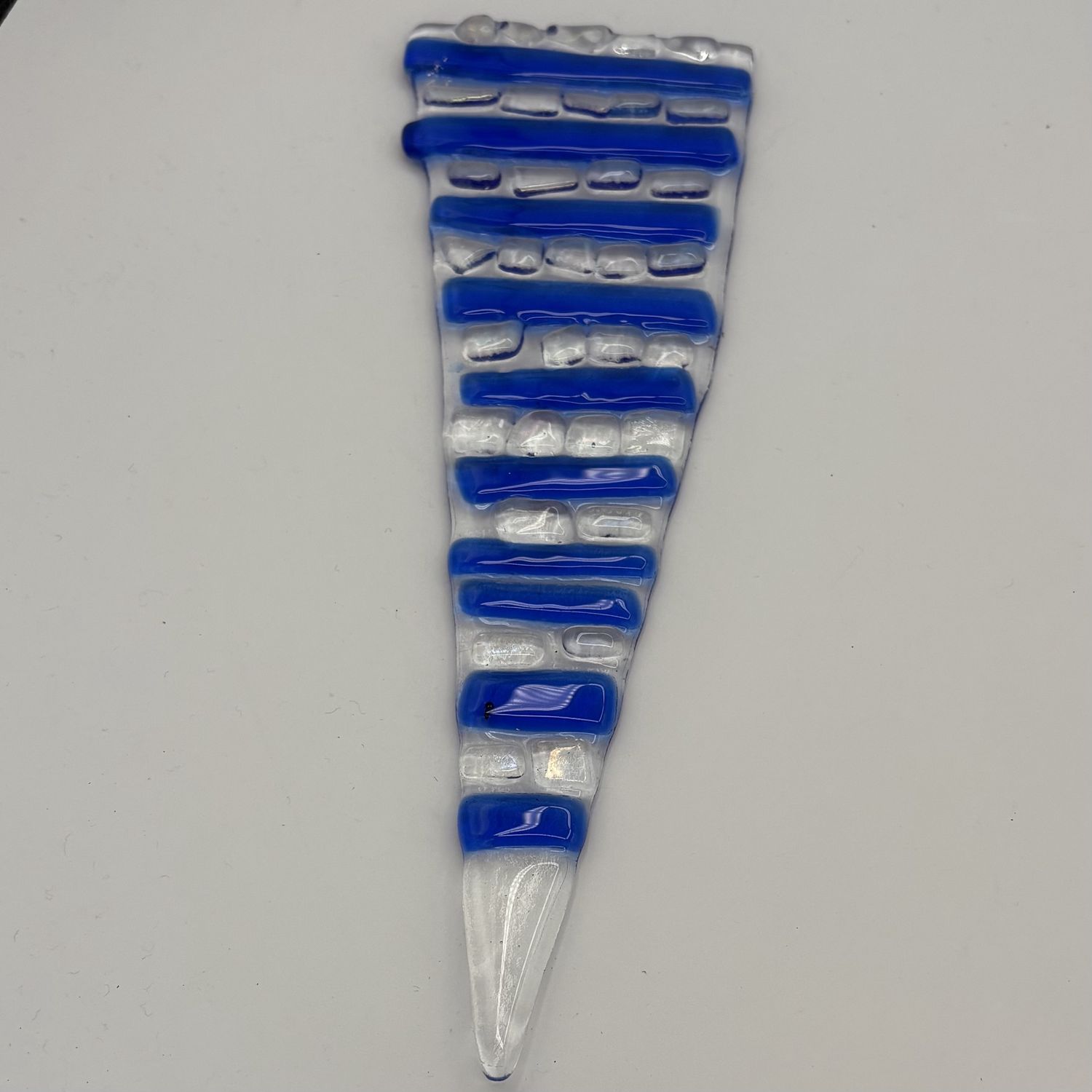 Meredith Bokeno, Fused Glass Garden Stake, Blue Stripes 2