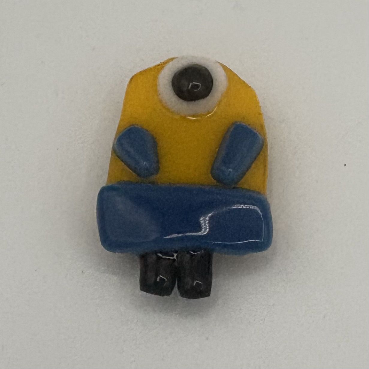 Mary Phifer, Fused Glass Magnet, One-Eyed Minion