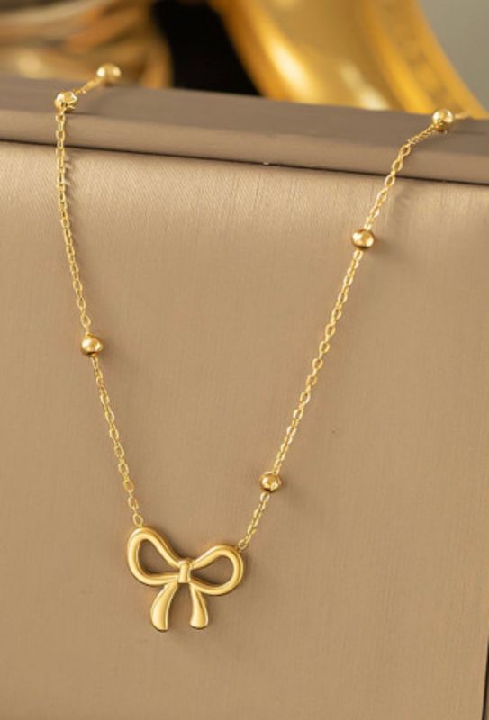 bow necklace