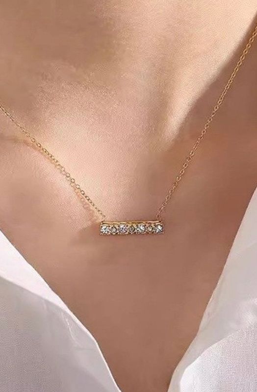Bar Necklace