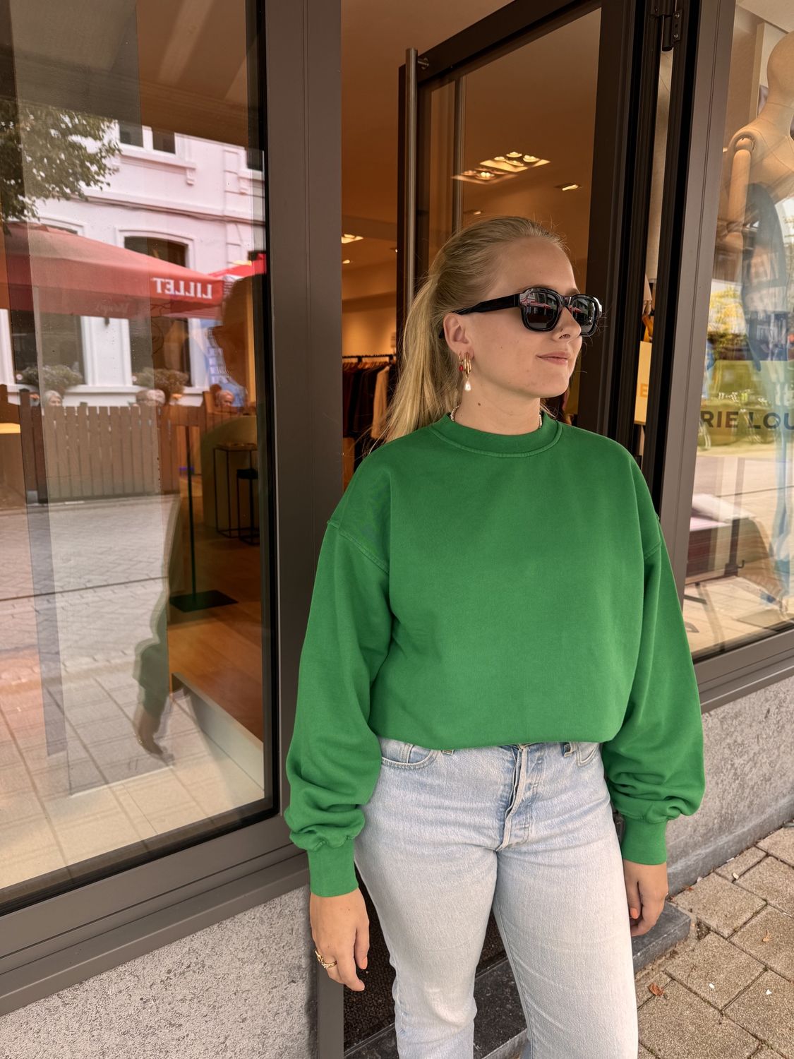 Oversized crew Kelly green