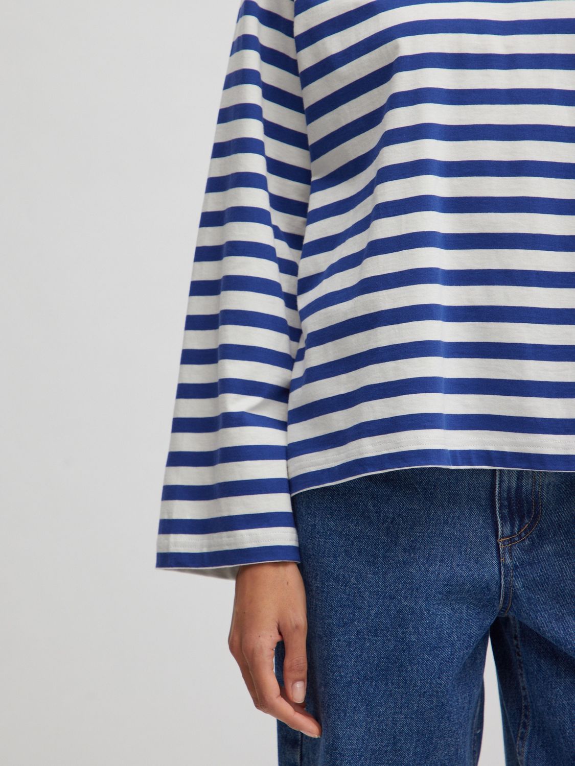 Veerle longsleeve blauw