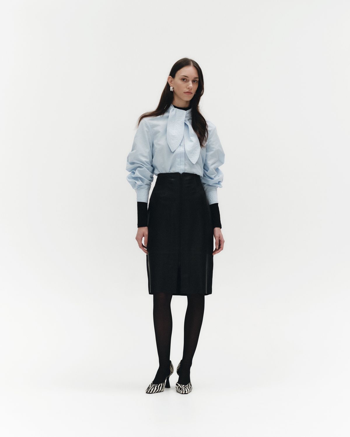Yasoxa LS tie neck shirt