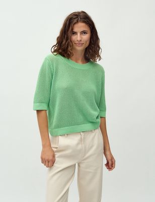 Neale-M top