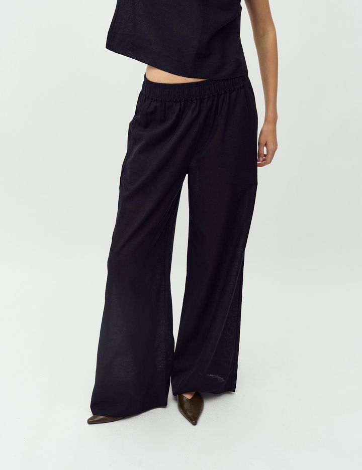 Asaka-M pants zwart
