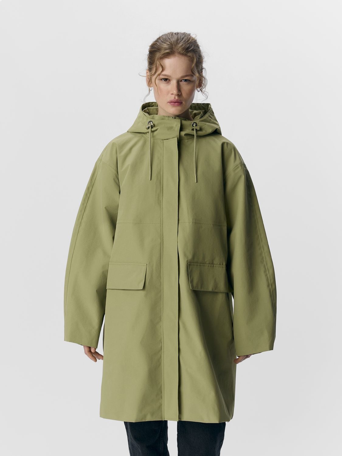 Objjive rain coat