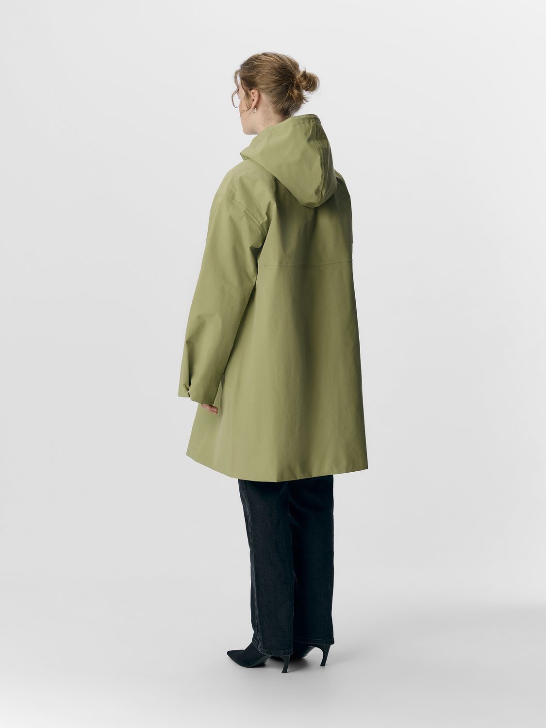 Objjive rain coat