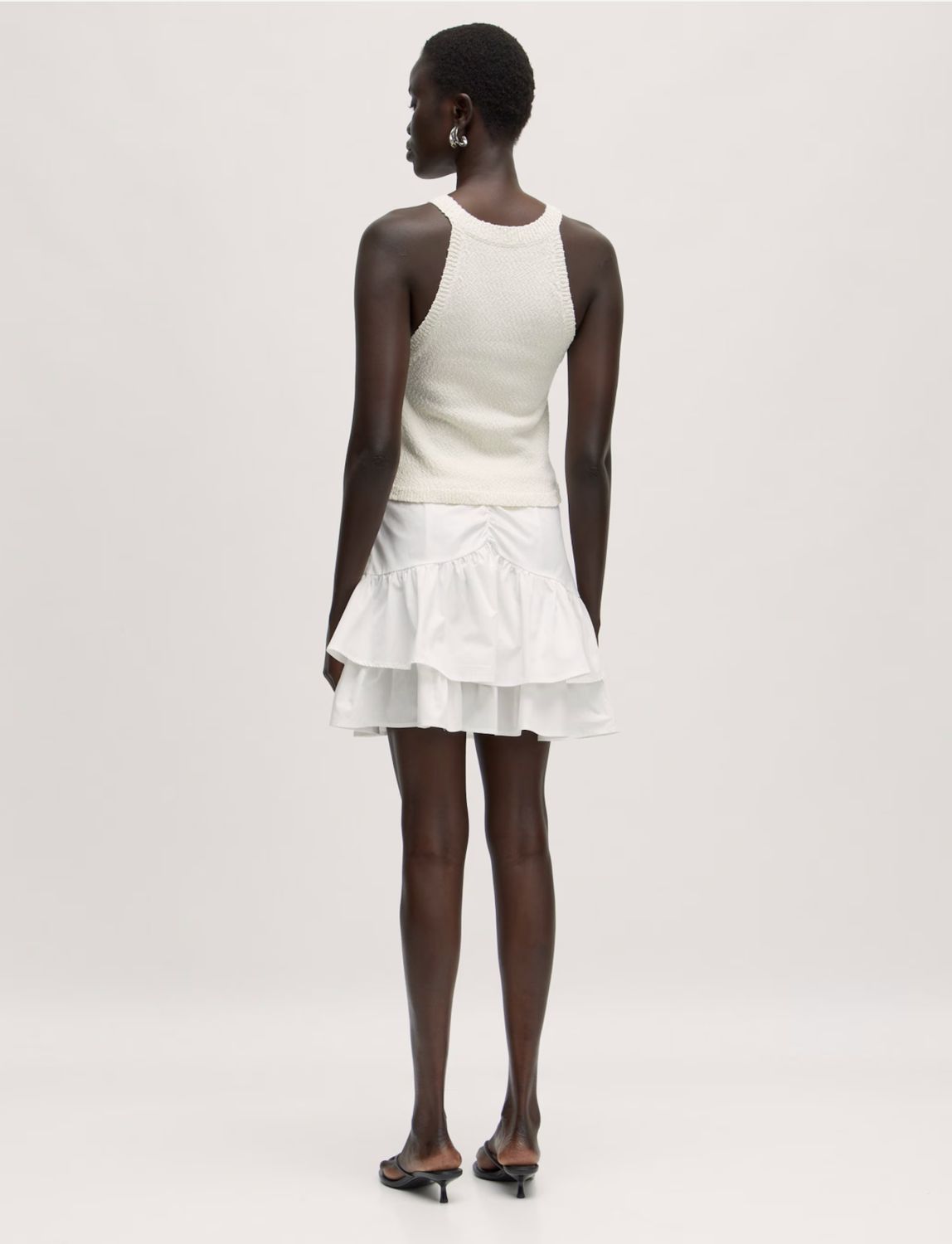 Yandra top