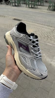 ELITE BRIGHT SQUASHED