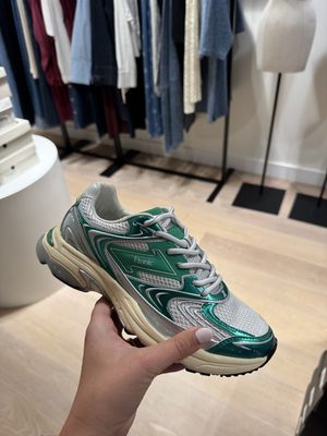 EVOLUTION METALLIC CELTIC GREEN