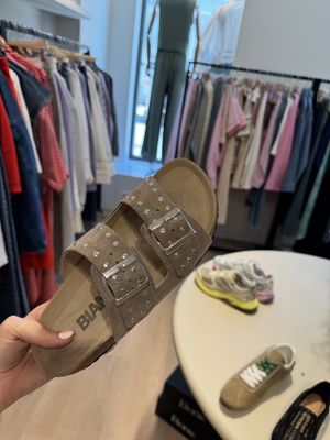 BIAMIAMI studded two buckle slide suede